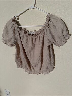 Women’s LCW Vision Light Taupe Off-Shoulder Top